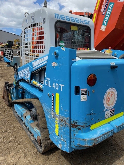 Messersi CTL-40T 40HP Track Loader