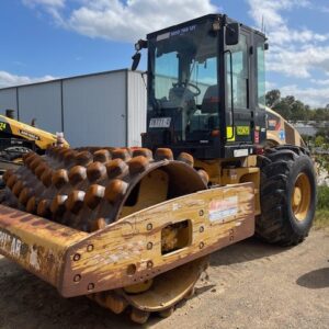 Caterpillar CP56 12T Padfoot Roller