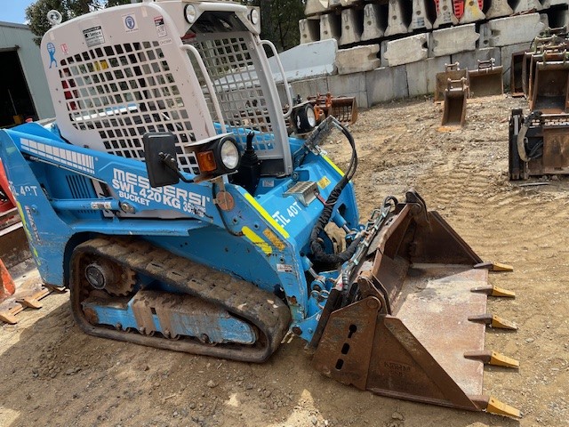 Messersi CTL-40T 40HP Track Loader