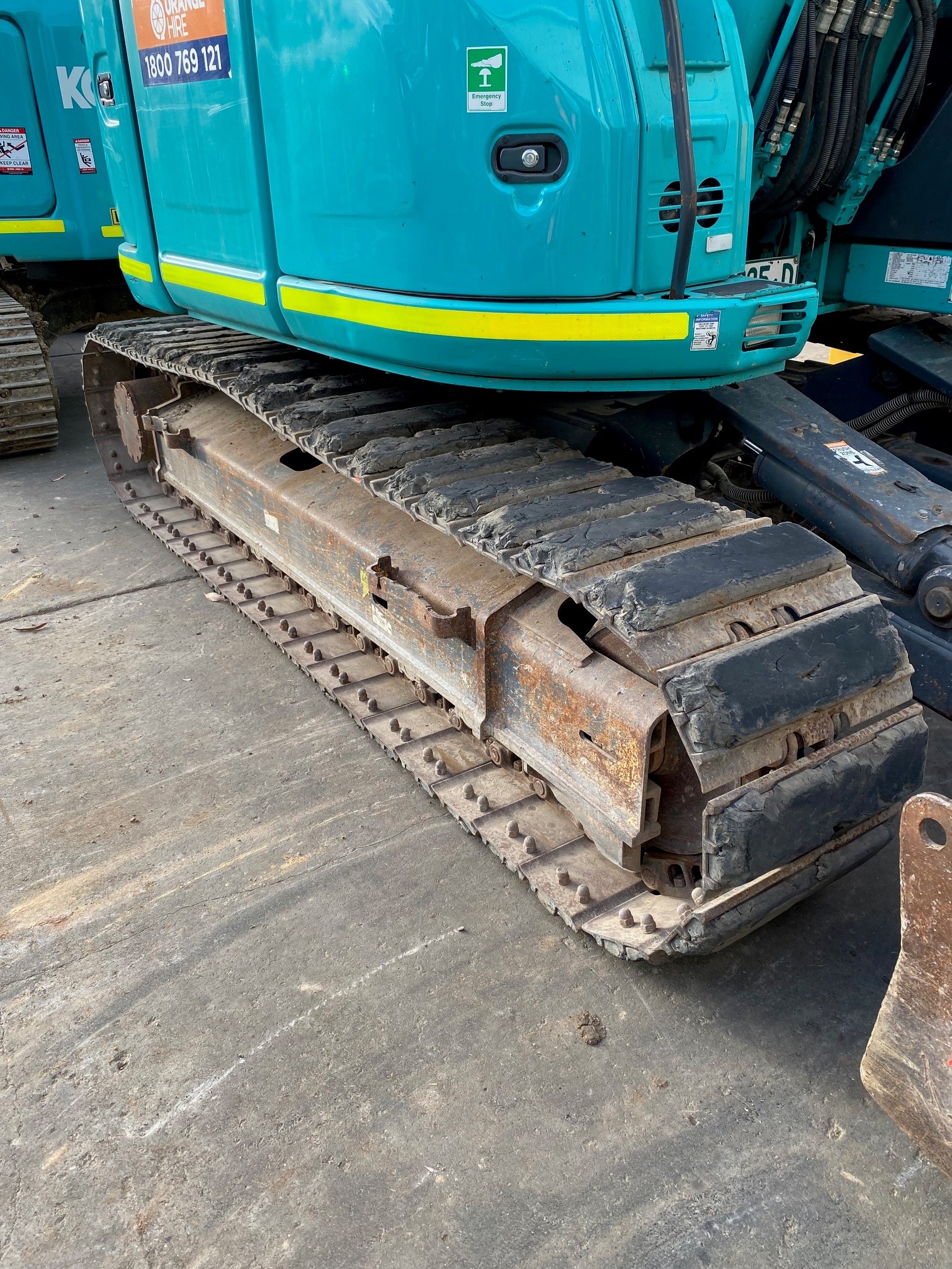 Kobelco SK135SR-3 13.5T Off Set Boom Excavator (Knuckle)
