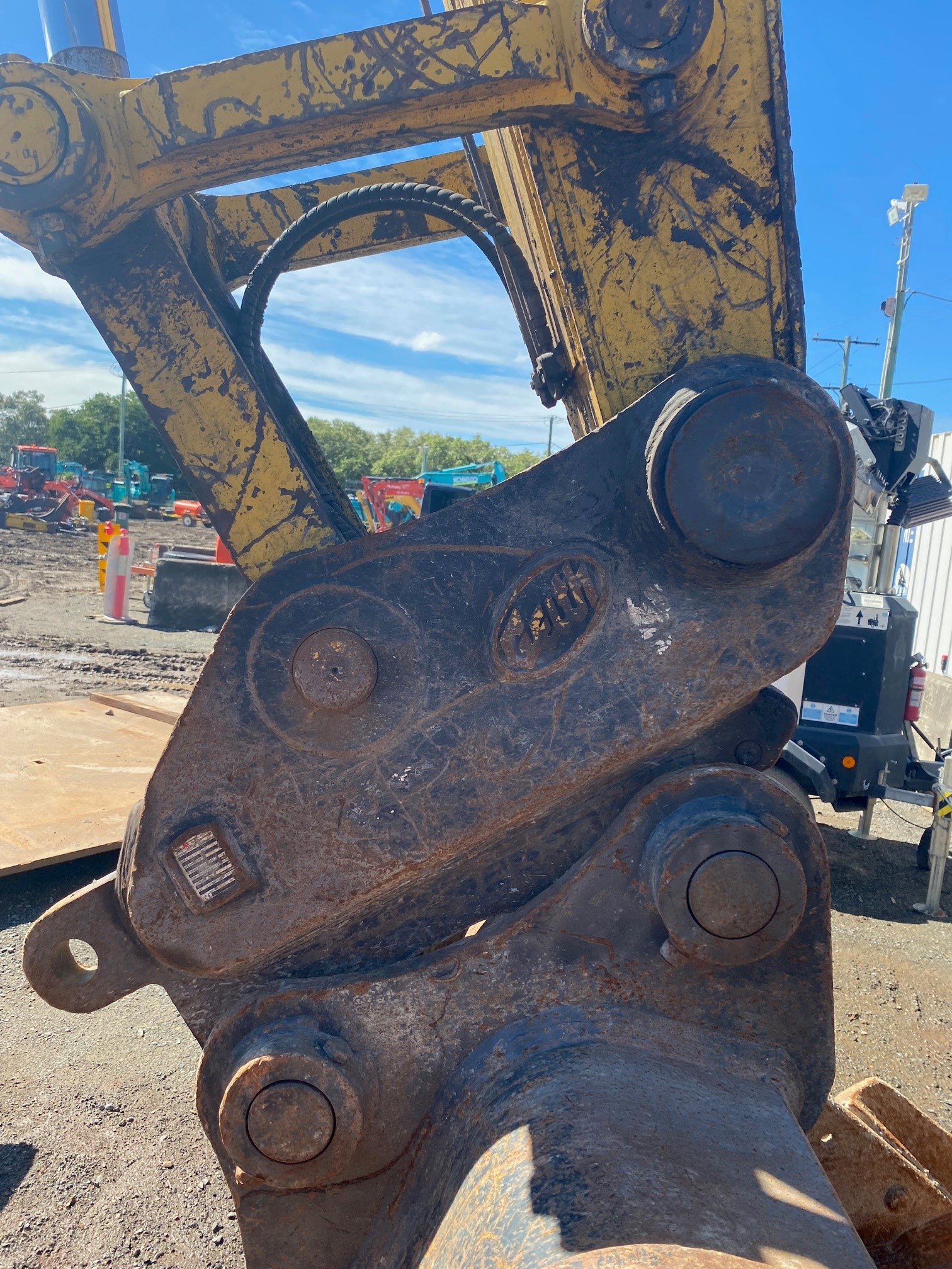 Sumitomo SH300-6 30T Excavator - QLD